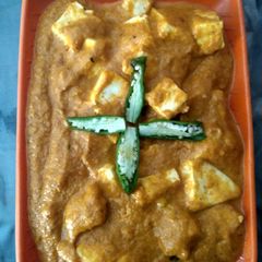 A picture of Shahi paneer.