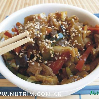 Chop Suey con Carne - Comida China Receta de Nutrim - Recetas Saludables-  Cookpad
