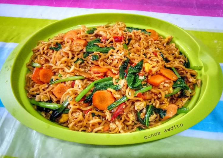 Resep Mie goreng sayuran 🍝 yang Lezat Sekali