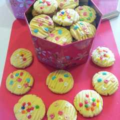 A picture of **Cookies Tepung Beras ala ala Good Time **.