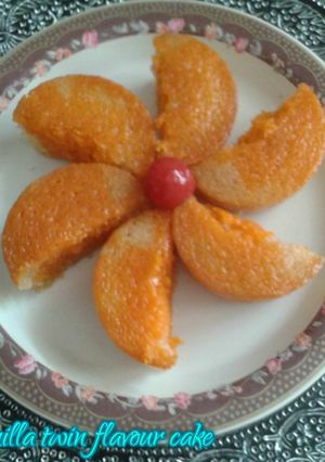 A picture of Eggless Vanilla twin flavour muffins.