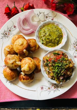 A picture of Litti Chokha.