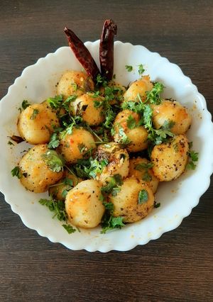 A picture of Suji balls.