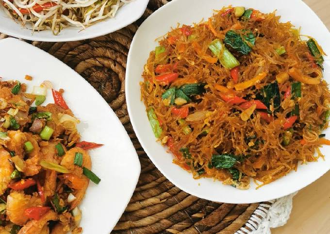 Bihun Goreng Telur Pedas