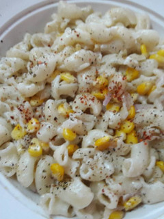 A picture of Jhatpat Macroni Salad.