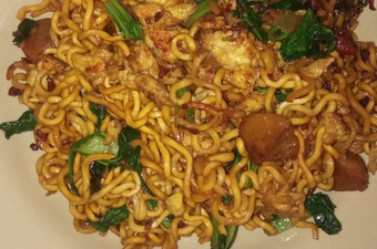 Anti Ribet, Bikin Mie Goreng Telur Sawi Gampang