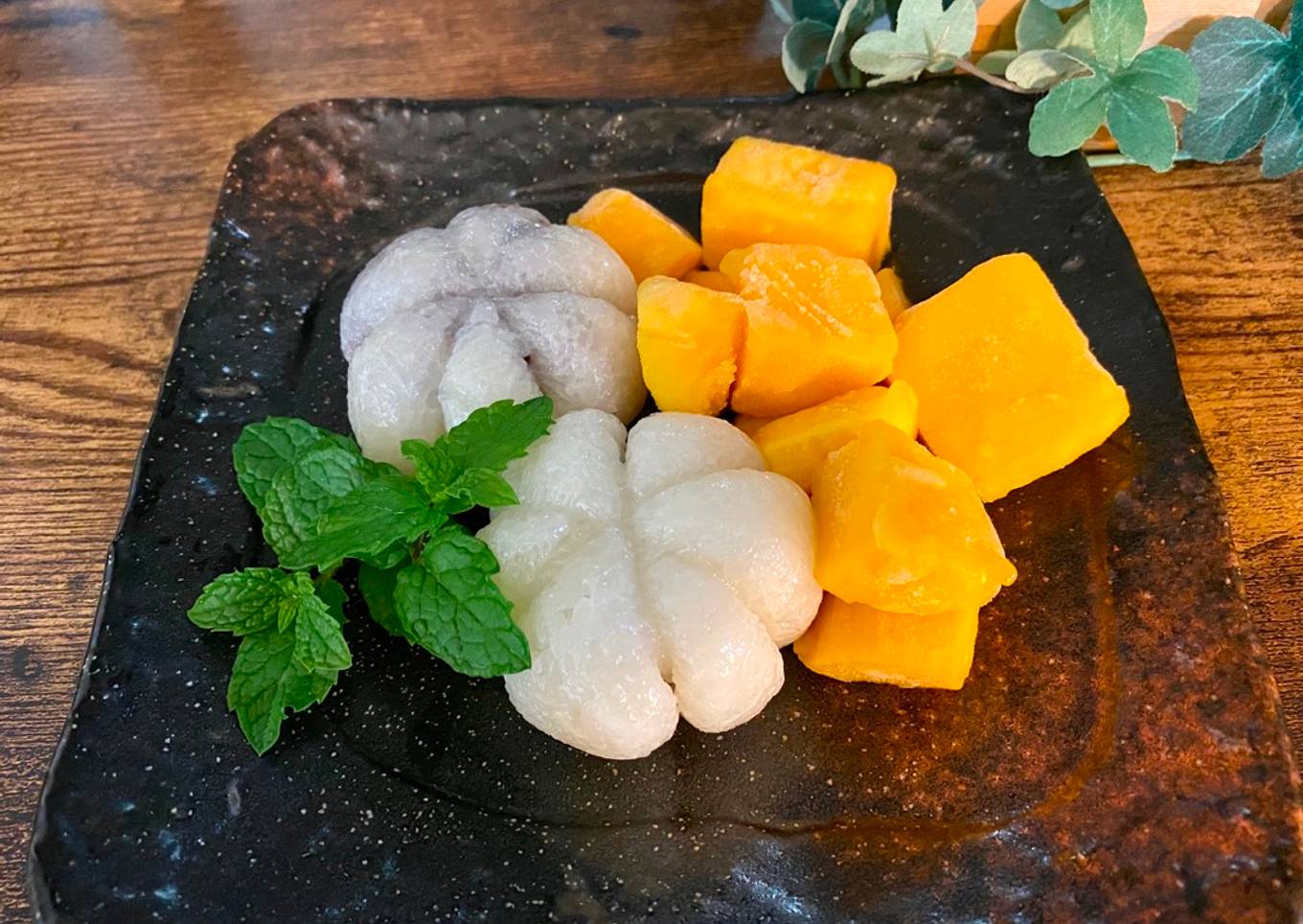Mango and Mangosteen