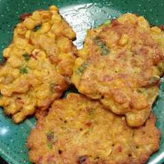 รูปของ Bakwan Jagung Bumbu Padang
