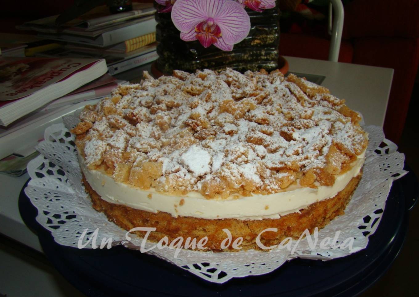 Tarta crujiente de manzana con crumble