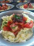 Ensalada de repollo y tomate