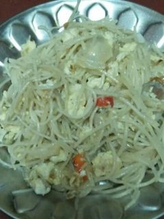 ডিম চাউমিন(dim chow mein recipe in Bengali) রেসিপির প্রধান ছবি