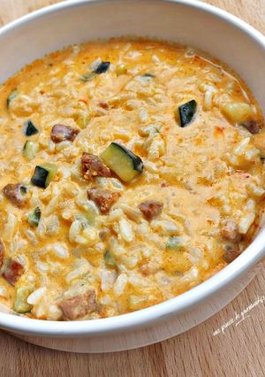 Une photo de Risotto courgette chorizo chèvre
