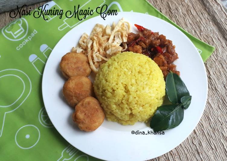 Resep Nasi Kuning Magic Com yang Lezat