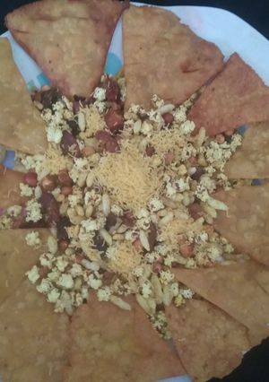 ધાણીની સુકી ભેળ પુરી રેસીપી મુખ્ય ફોટો