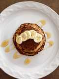 Hot Cakes de Avena, plátano y almendra. ¡DELICIOSOS!