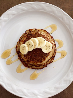 Una foto de Hot Cakes de Avena, plátano y almendra. ¡DELICIOSOS!