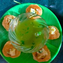 A picture of Pani puri.