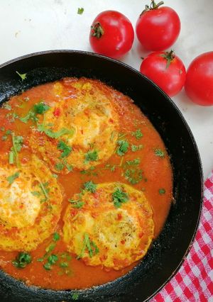মসালা এগ পোচ্ (Masala egg poach recipe in Bengali) রেসিপির প্রধান ছবি