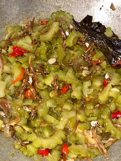 Foto resep Tumis Pare dan Ikan Teri