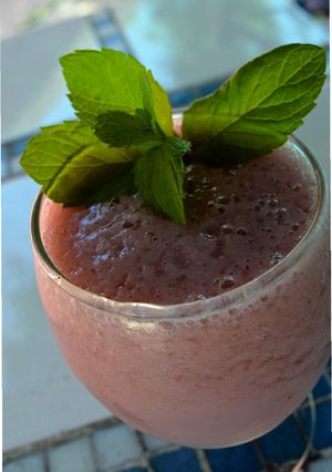Una foto de Batido  refrescante  y  desoxidante