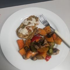 A picture of Fish and Vegetables.