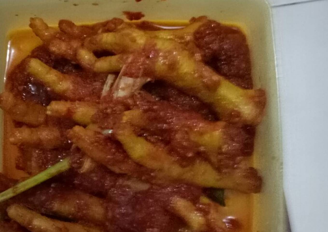 Ceker pedes manis