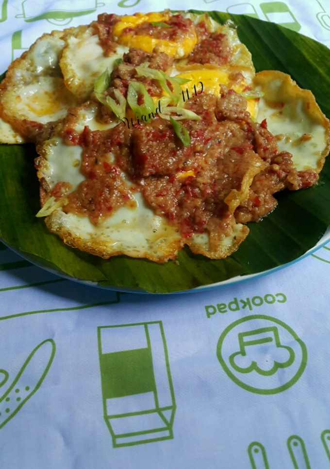 Foto resep Telur Ceplok Bumbu Rendang