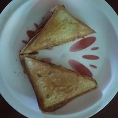 A picture of Mutton sandwiches.