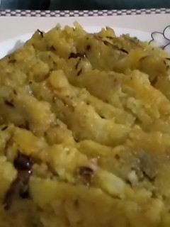 A picture of Aaloo ka bhurta (Mash potatoes).