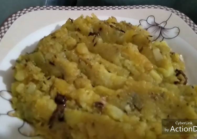 Easiest Way to Prepare Ultimate Aaloo ka bhurta (Mash potatoes)