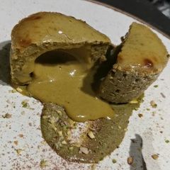 Pistachio souffle A picture of Pistachio souffle.