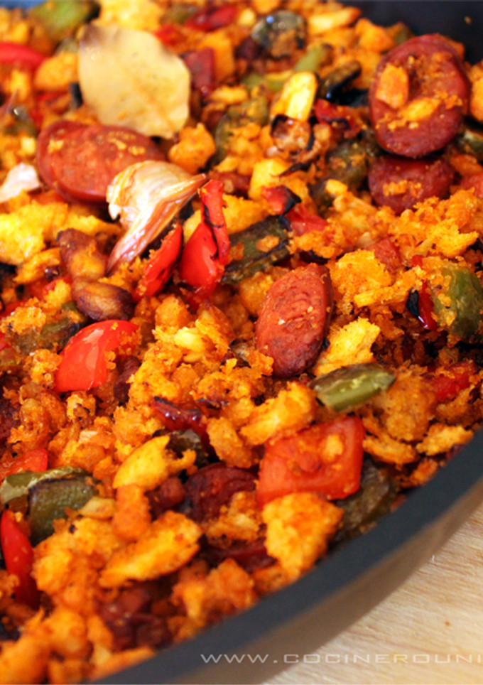Una foto de Migas con chorizo