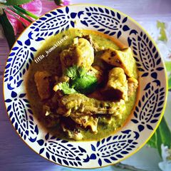 A picture of Green Chutney Chicken.