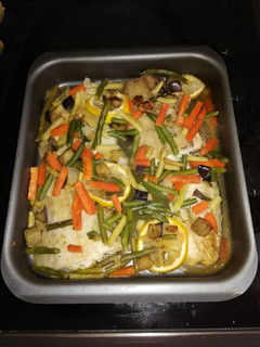 Una foto de Lenguado y dorada al horno