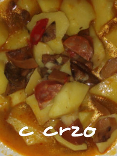 Una foto de Patatas y chorizo
