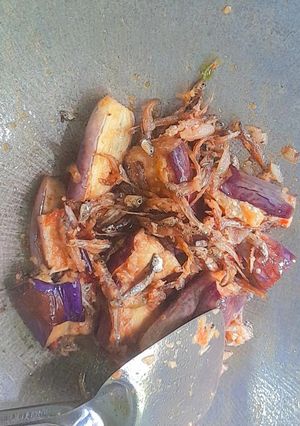 Foto resep Sambal terong teri sederhana