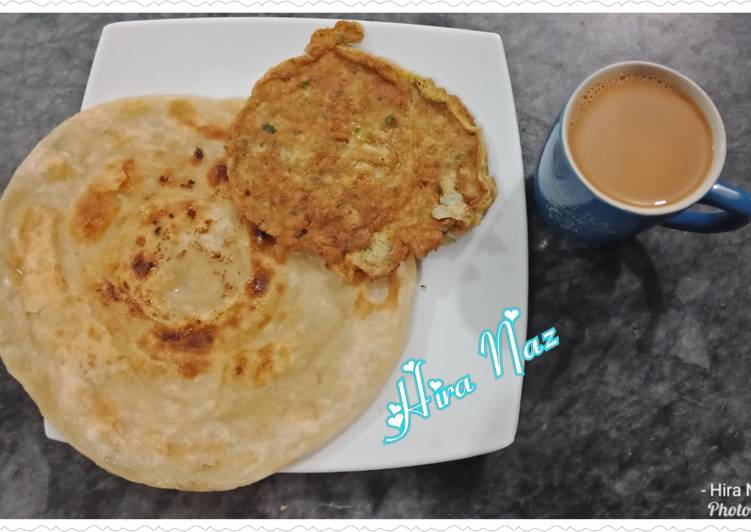 Recipe of Quick Egg With Lachaay Dar Paratha and Tea