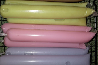 Langkah Mudah untuk Menyiapkan Es lilin pop ice yang Menggugah Selera