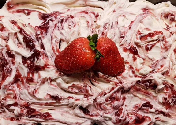 Tarta 3 Leches de Chocolate y Fresas