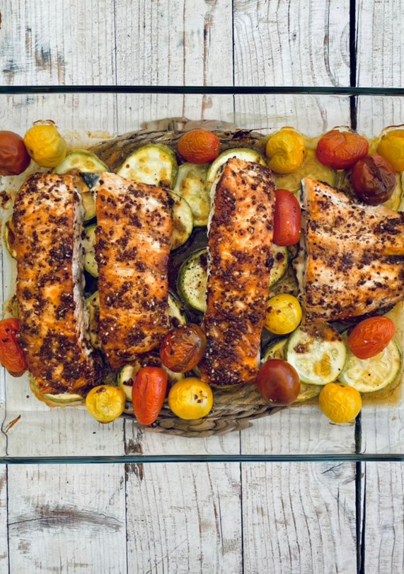 Una foto de Salmón al horno