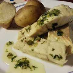 Una foto de Filete de fogonero con mojo verde