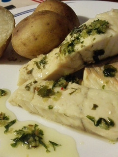 Una foto de Filete de fogonero con mojo verde
