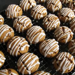 A picture of Gingerbread Cookies.