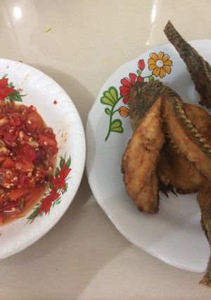 Foto resep Nila goreng terbang sambal matah