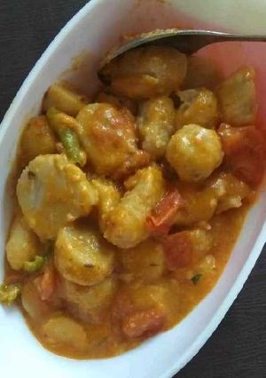 A picture of Taro roots Curry.