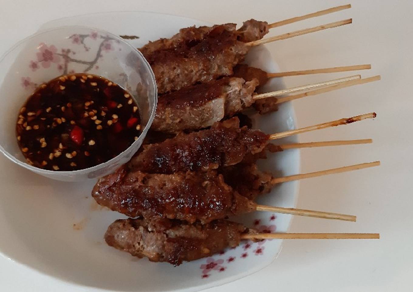 Sate sapi buntel teflon