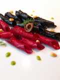Garganelli al nero, barbabietola, acciughe del cantabrico