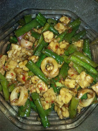 Cara Gampang Menyiapkan Resep  Tumis Tempe Kacang Panjang Cumi Pedas yang Menggugah Selera, Enak Banget