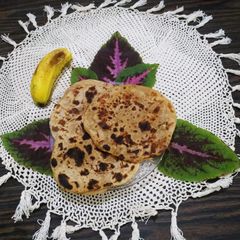A picture of Banana puranpoli (Kela puri).