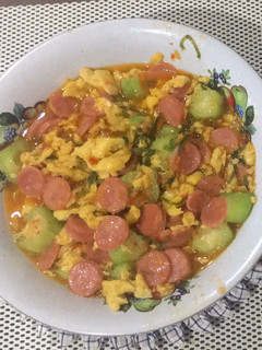 Foto resep Tumis Telur Sosis Pedas (Sayur Sesuai Selera Saja)